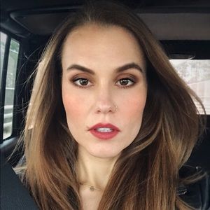 Meet your Posher, Stefanie